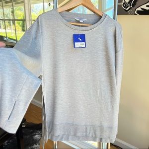 NWT- Joy Lab Women's Gray Sweatshirt size XL- Super Soft